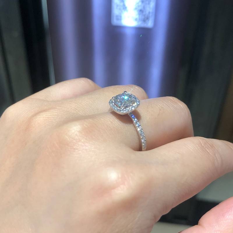 方包Women's RingS925银镀白金定制选款主石Moissanite1.0ct/副石高碳钻